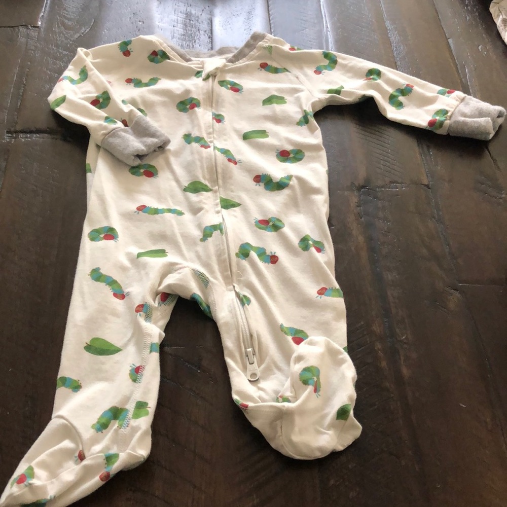 Nest Designs onesie 0-3 Mos.